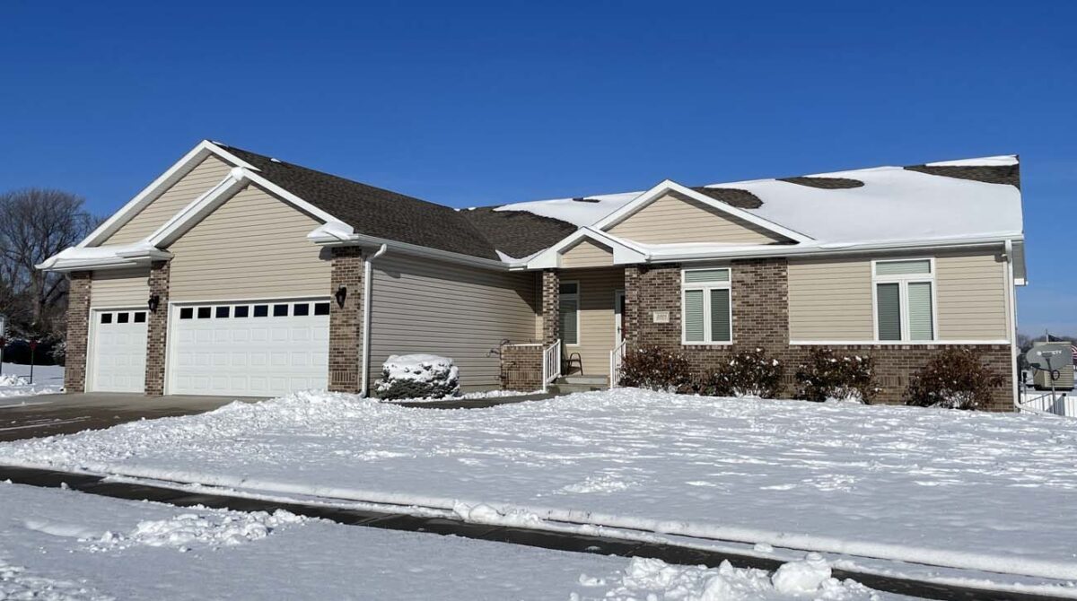 2308.2005 Green Way Drive, Aurora, NE 425,000 SOLD Thomas Realty